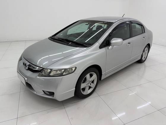 HONDA CIVIC 1.8 LXS 16V FLEX 4P MANUAL HONDA CIVIC 1.8 LXS 16V FLEX 4P MANUAL